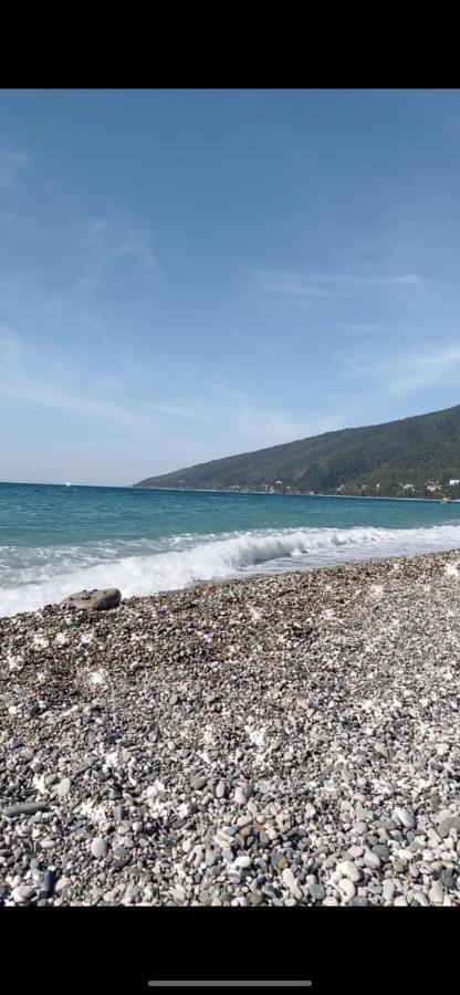 Босфор Gagra Luaran gambar